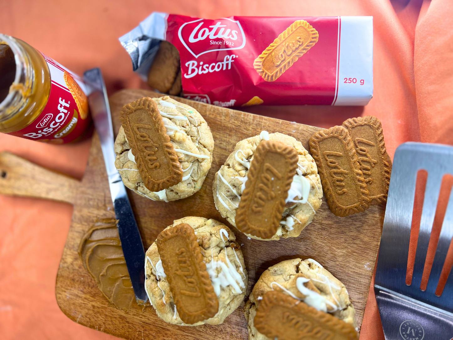 Biscoff Overdose Chunky Cookies